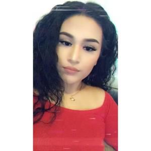 Meet your Posher, Elizabeth